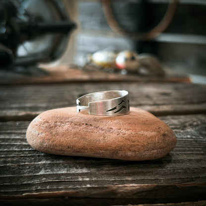 Adjustable Fish Ring